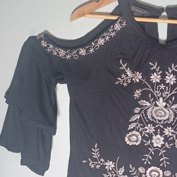 INC Boho Top Womens Small Embroidered Floral Cold Shoulder Beaded Peasant - Picture 3 of 9
